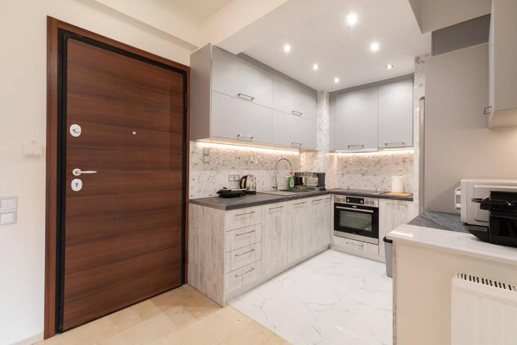 Comfy Flat Near Edem Beach By Atheniankeys 외부 사진